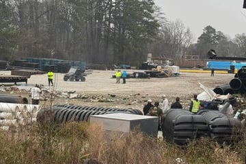 Privatflugzeug stürzt zu Boden: Rettungskräfte finden nur noch Überreste