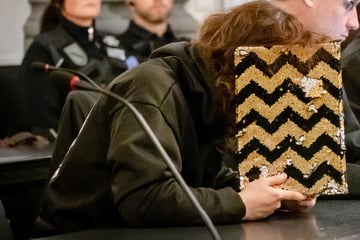 Tochter vergewaltigt und geschwängert? Prozess gegen Horror-Eltern geht weiter