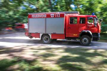 Ein Funke genügt: Feuerwehren warnen vor Bränden in der Natur