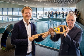 Chemnitz: Two years late: Chemnitz celebrates its new swimming pool