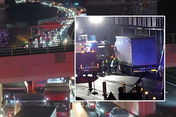 Unfall A4: Reifenplatzer sorgt für Vollsperrung und kilometerlangen Stau auf A4