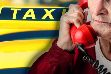 Seniorin (81) erhält verstörenden Polizeianruf, Mitarbeiterin von Taxiunternehmen wird zur Heldin
