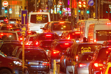 Leipzig: Kaum schneller als mit dem Rad: Autofahren in Leipzig und Dresden ist Geduldsprobe!