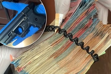 Mann will nicht aus Hotel abreisen: Als Polizei hinzukommt, wird es richtig skurril