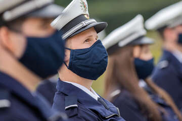 NRW-Polizei lagert noch 200.000 van Laack-Stoffmasken