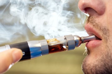 Süchtig machend und potenziell lebensbedrohlich: Warnung vor E-Zigaretten-Liquids