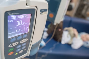 Bestechung und Betrug bei Krebsbehandlungen: Um diese Mega-Summe geht es