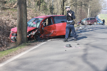 Schwerer Unfall nahe Königstein: Hubschrauber im Einsatz, zwei Schwerverletzte