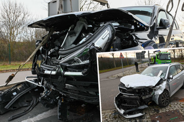 Heftiger Crash an gefährlicher Kreuzung in Leipzig: Abschleppdienst birgt Unfall-Wracks