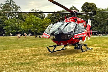 München: Hubschrauber landet im Englischen Garten: Mann dank Zufall das Leben gerettet
