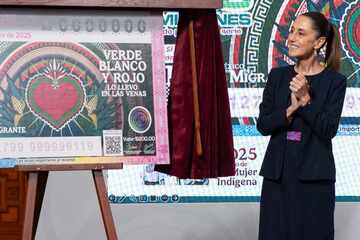 Mexico's Claudia Sheinbaum launches lottery to support migrants caught in Trump crackdown