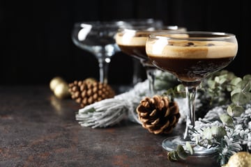 Cremig, stark, unwiderstehlich: Schnelles Rezept für Espresso Martini