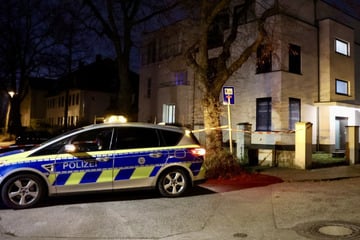 Köln: Schüsse in Köln! Unbekannter feuert mehrfach auf Wohnhaus!