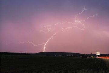 Unwetter in Oberfranken: Schützenfest teilweise geräumt