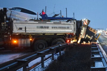 Schneeglätte überfordert Autofahrer: Über 20 Unfälle auf Sachsen-Anhalts Autobahnen