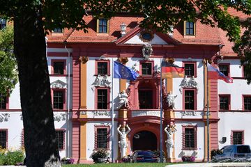 Prügelattacke auf Unschuldige vor Erfurter Staatskanzlei: Mehrere Täter mit Geständnissen