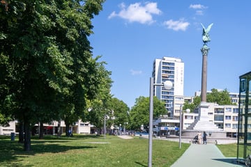 Berlin: Parkplatz-Schock in Friedrichshain-Kreuzberg: Ab 2026 nur noch mit Ausweis oder Ticket