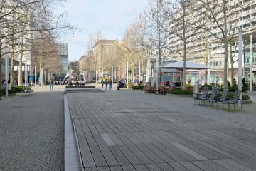 Dresden: Nach brutaler Attacke auf Prager Straße: Anklage gegen vier Männer erhoben