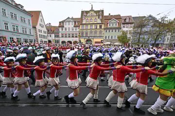 Helau und Ahoi: Saisonstart in der Staatskanzlei