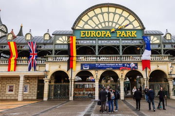 Drei Bahnen evakuiert: Stromausfall im Europa-Park Rust
