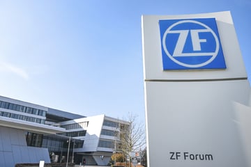 Autozulieferer ZF macht Milliarden-Verlust: Stellenabbau geplant