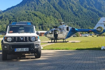Vor den Augen ihres Ehemanns: Frau stürzt in den Allgäuer Alpen in den Tod