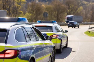 Wilde SUV-Jagd auf der Stadtautobahn: Raser verletzt Polizistin bei Fluchtversuch