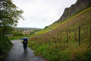 NRW-Wetter bleibt ungemütlich: Viel Regen und Wind erwartet