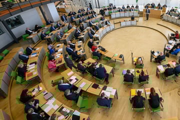 Einkommens-Streit in Sachsens Landtag: Einige Abgeordnete wollen sich gern Diäten erhöhen