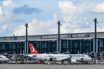 Berlin: Riesen-Störung wegen Drohnen-Alarm am BER: Auch am Morgen keine neuen Hinweise
