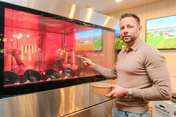 Chemnitz: Roboter-Restaurant eröffnet in Chemnitz: Hier wird alles automatisch gekocht