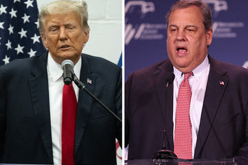 Donald Trump's foe Chris Christie files paperwork to battle the presidential front-runner