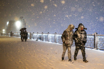 Winter-Chaos in der Türkei: 40 Zentimeter Neuschnee, Flüge fallen aus!