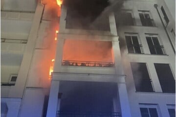 Berlin: Brand in Mehrfamilienhaus in Moabit: Zwei Verletzte