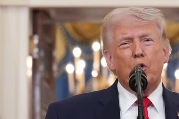 Nahost-Konflikt: Ultimatum läuft ab - Trump droht dem Iran mit der "Hölle"