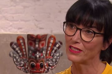 Bares für Rares: Respektlos? "Bares für Rares"-Expertin macht sich über junge Verkäufer lustig