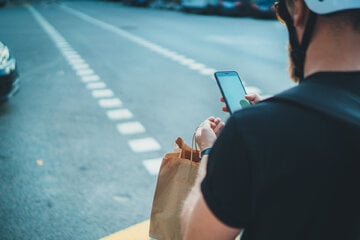 Auch Radfahrer im Visier: Polizei kontrolliert Ablenkung im Straßenverkehr