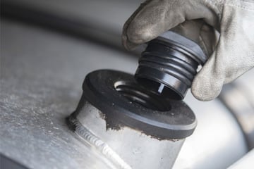 1600 Liter abgezapft: Dreiste Diesel-Diebe bestehlen schlafende Lkw-Fahrer