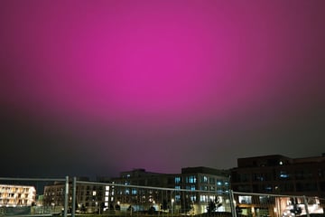 Stuttgart: Ungewöhnliches Himmelsleuchten über Stuttgart gesichtet: Waren es Polarlichter?