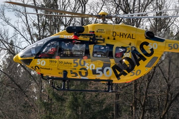 München: Rettungshubschrauber rettet Ertrinkenden aus Isar