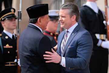 Hegseth announces "major" US military partnership with Indonesia