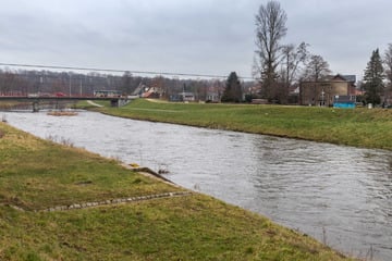 Anhaltende Trockenheit: Landkreis Zwickau schränkt Wasserentnahme ein