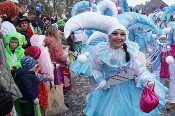 Tausende feiern Fasching in Sachsen: Party und gute Laune bei den Umzügen