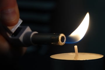 Brand sorgt für Chaos: Rund 1000 Haushalte in Wuppertal ohne Strom