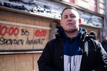 Kiez-Legende trifft am Todestag seiner Schwester auf deren Peiniger: So reagiert der Kneipen-Chef