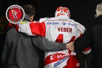 Eispiraten gehen langsam am Stock