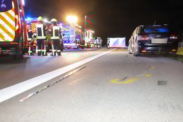 Unfall A7: Tödlicher Unfall auf der A7! Toyota geht der Sprit aus, Fahrer wird von Lkw erfasst