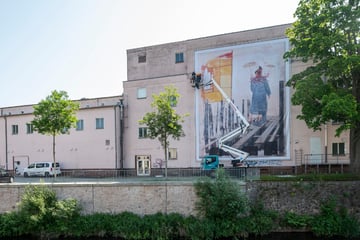 Chemnitz: Chemnitz: Neues XXL-Kunstwerk am Luxor