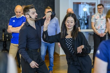 Chemnitz: Let's-Dance-Profis geben Tanzkurs in Chemnitz