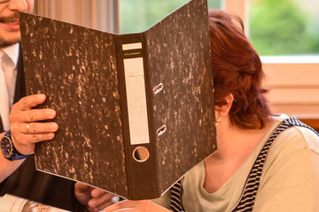 Für ihre Internet-Bekanntschaft: Mutter missbrauchte ihre Kinder für Sexfilme